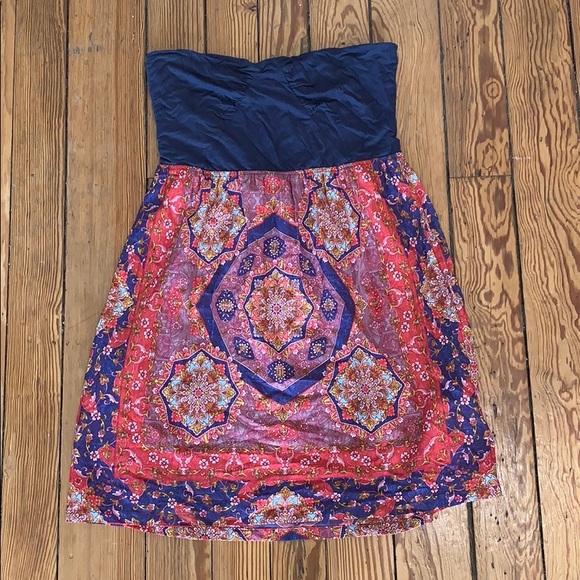 Roxy Dresses & Skirts - Roxy strapless dress like new